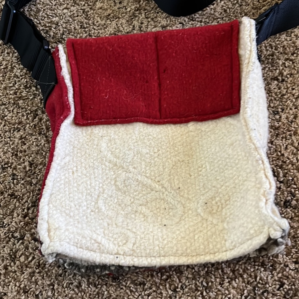 baabaazuzu wool crossbody bag - Picture 4 of 9